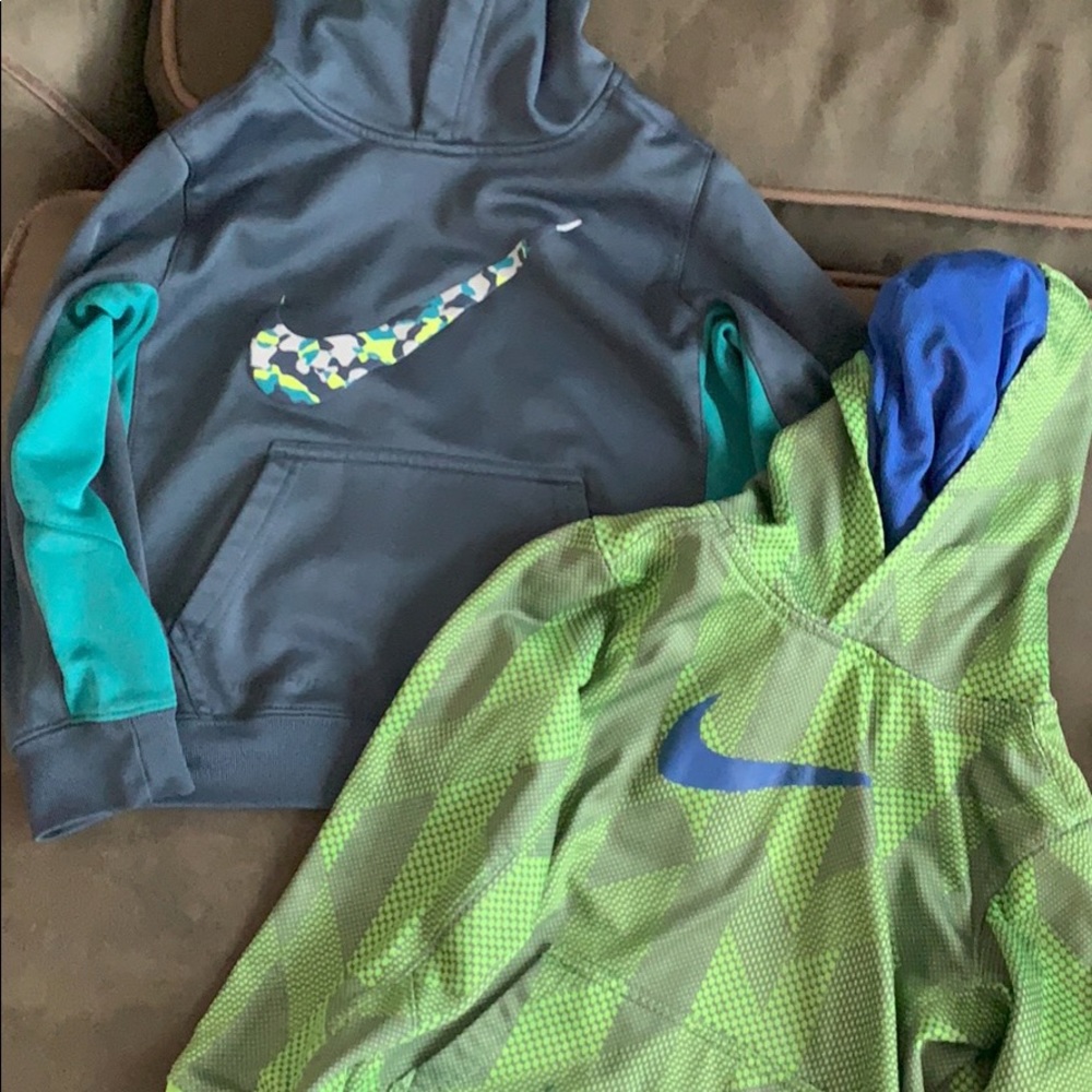 Boys Nike sweatshirts